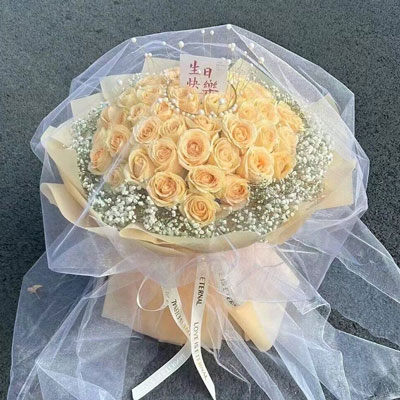 晋中52朵香槟玫瑰满天星，你就是我的全部