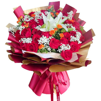 晋中33朵红玫瑰百合，爱如同花般绽放